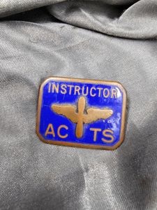 WWII AIR CORPS INSTRUCTOR BADGE