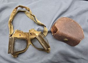 WWII Japanese Goggle with Case