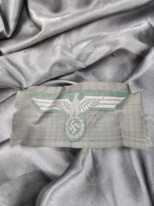WWII GERMAN BREAST EAGLE