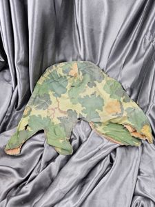 VIETNAM WAR ERA MITCHELL HELMET COVER