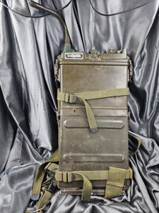 VIETNAM WAR ERA RT-174-A/PRC-8 RADIO WITH HARNESS
