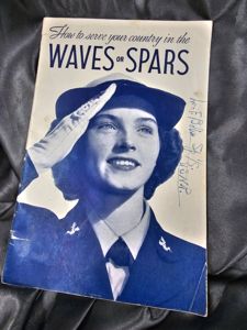 WWII ERA WOMEN WAVES-SPARS RECRUITMENT PAMPHLET