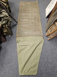 WWII ARMY AIR FORCES INFLATABLE MATTRESS