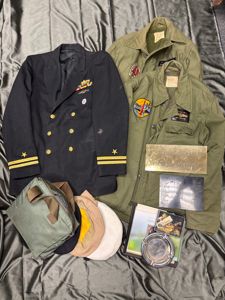 COLD WAR/VIETNAM ERA SUBMARINER GROUPING