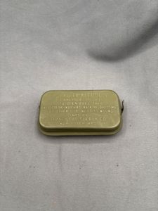 WWII US CARLISLE FIRST AID TIN