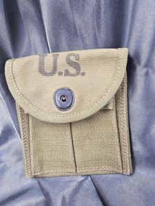 WWII US ARMY MAGAZINE AMMUNITION POUCH