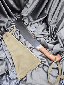 WWII WOODSMAN PAL KNIFE