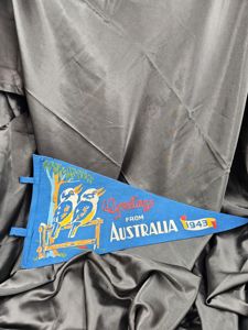 WWII AUSTRALIAN SOUVENIR PENNANT