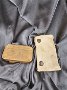 WWI US CARLISLE FIRST AID POUCH