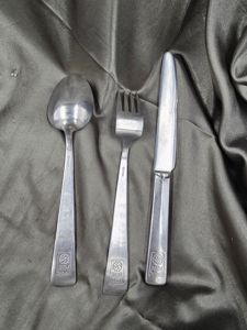 WWII GERMAN DAF UTENSILS GROUP