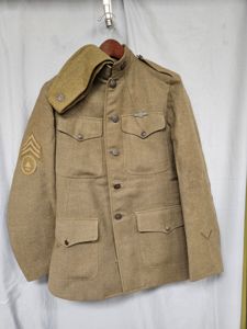 WWI US COAST ARTILLERY UNIFORM WITH CAP & MARKSMANSHIP BADGE