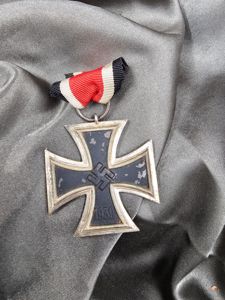 WWII GERMAN SECOND CLASS IRON CROSS