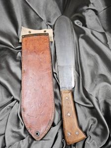 WWII US MARINE CORPS BOLO KNIFE