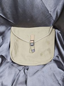 WWII MESS KIT POUCH