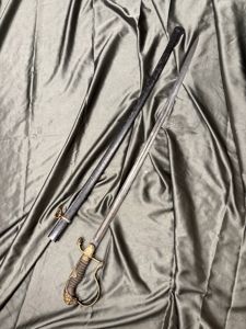 WWI ERA GERMAN IMPERIAL LIONHEAD SWORD