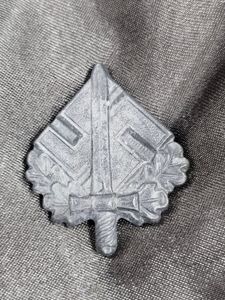 WWII GERMAN WHW PATRIOTIC BADGE