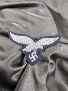 WWII GERMAN LUFTWAFFE OFFICER BREAST EAGLE