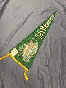 WWII ERA SS WASHINGTON LARGE FELT PENNANT
