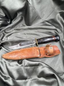 WWII ERA MARBLES GLADSTONE 5 KNIFE