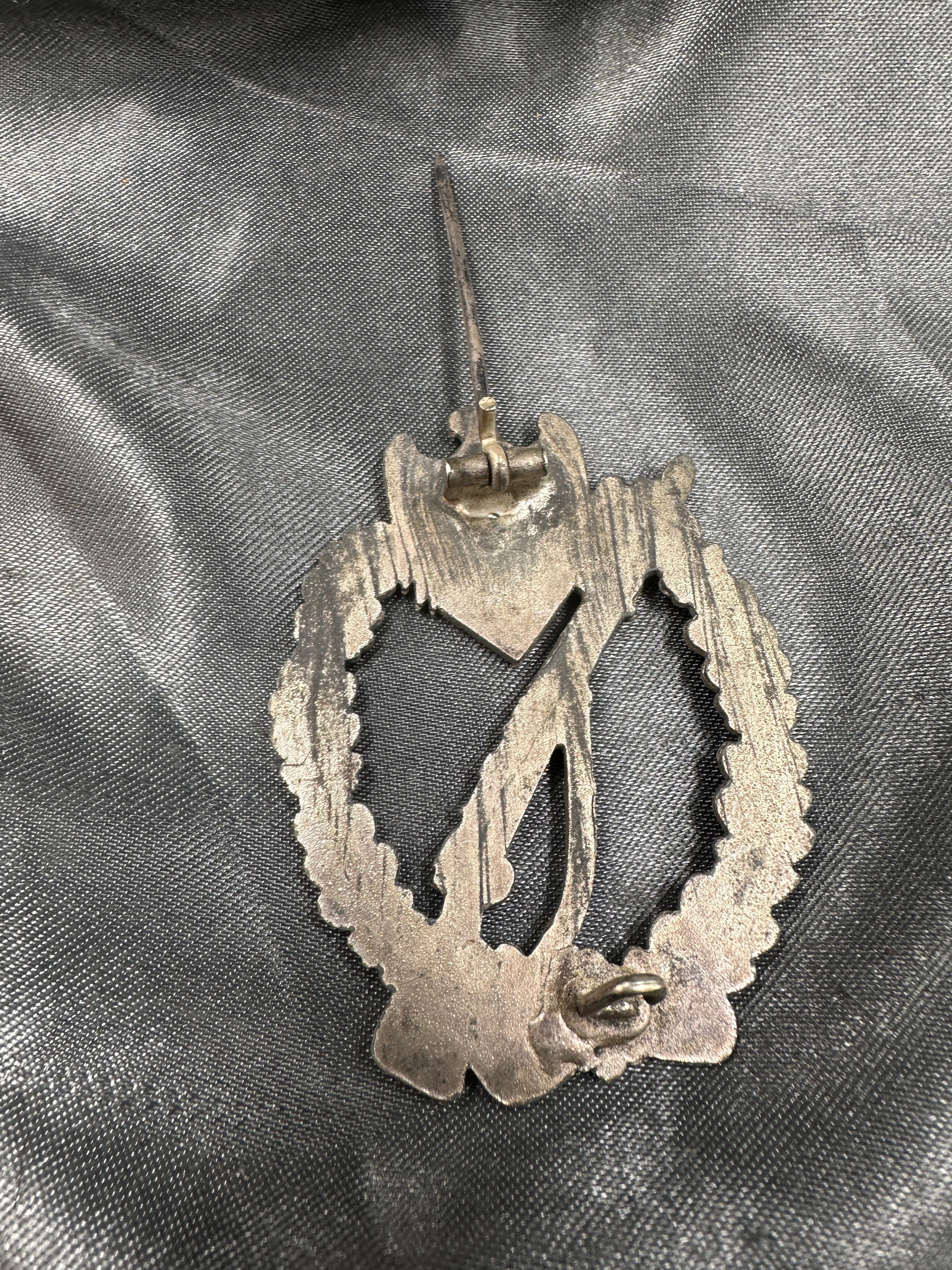 WWII GERMAN INFANTRY ASSAULT BADGE — image 4