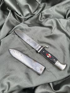 WWII GERMAN HITLER YOUTH KNIFE