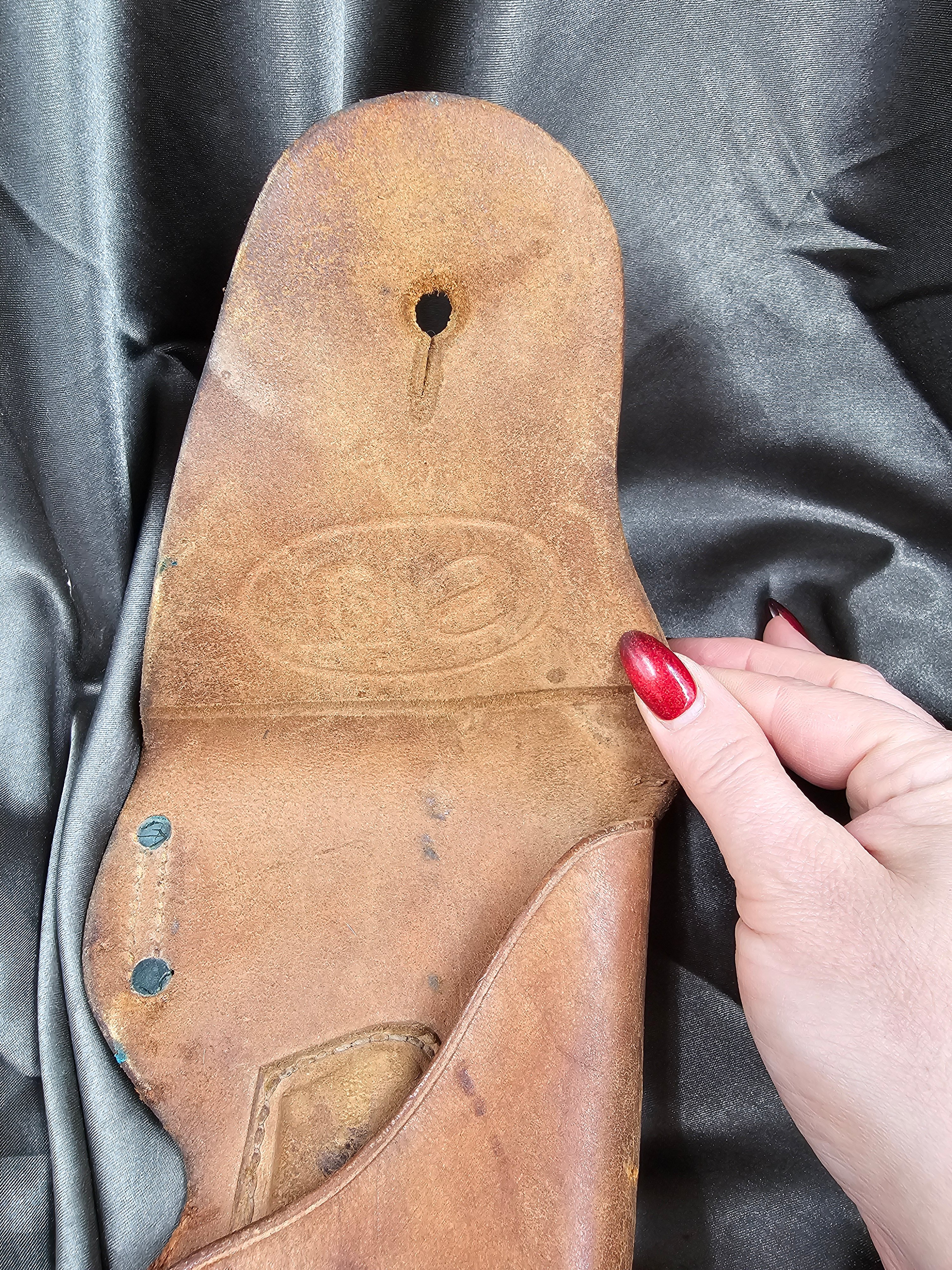 WWI ERA US 1915 MODEL 1911 HOLSTER — image 3