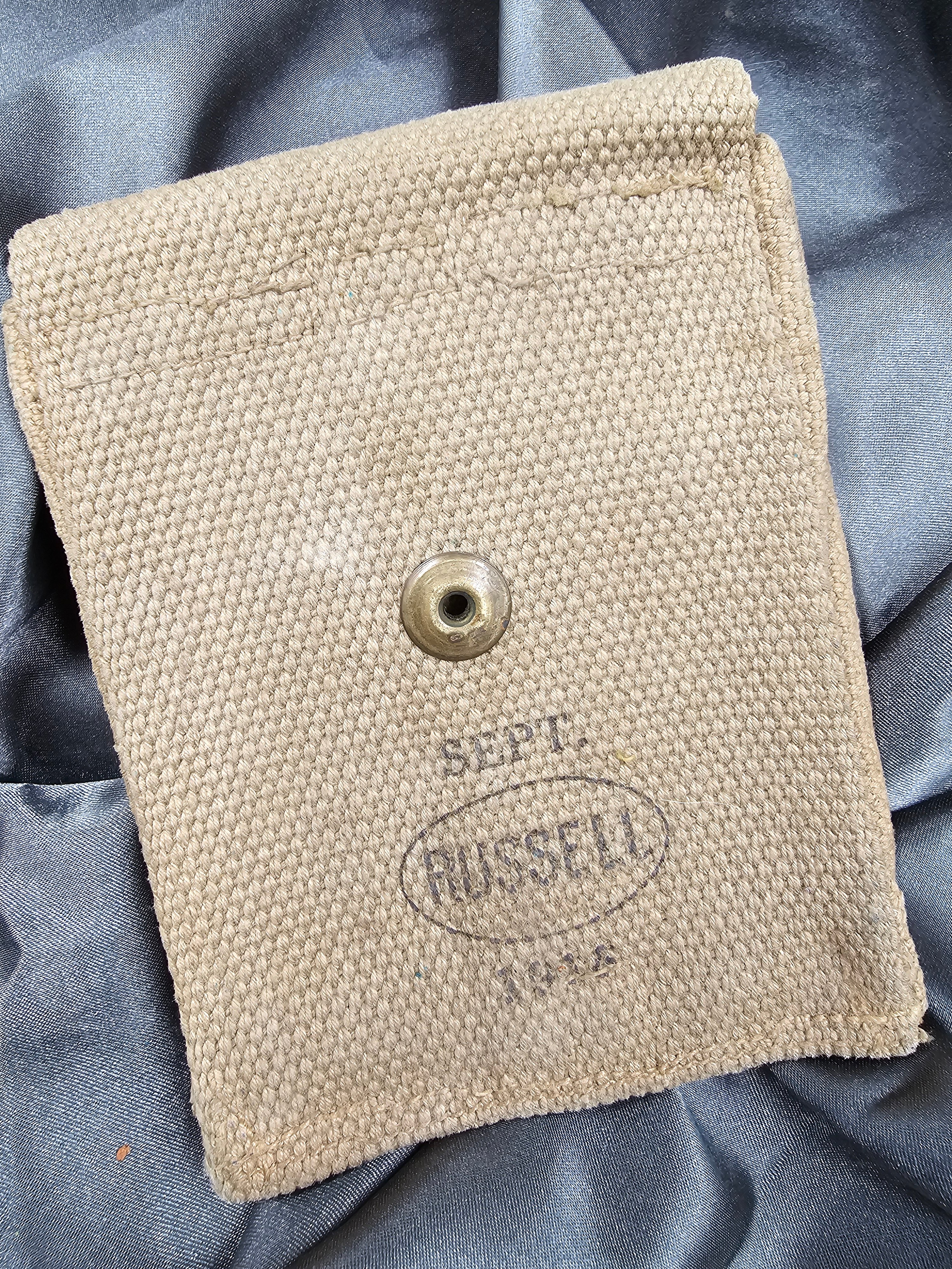 WWI US AMMO POUCH — image 2