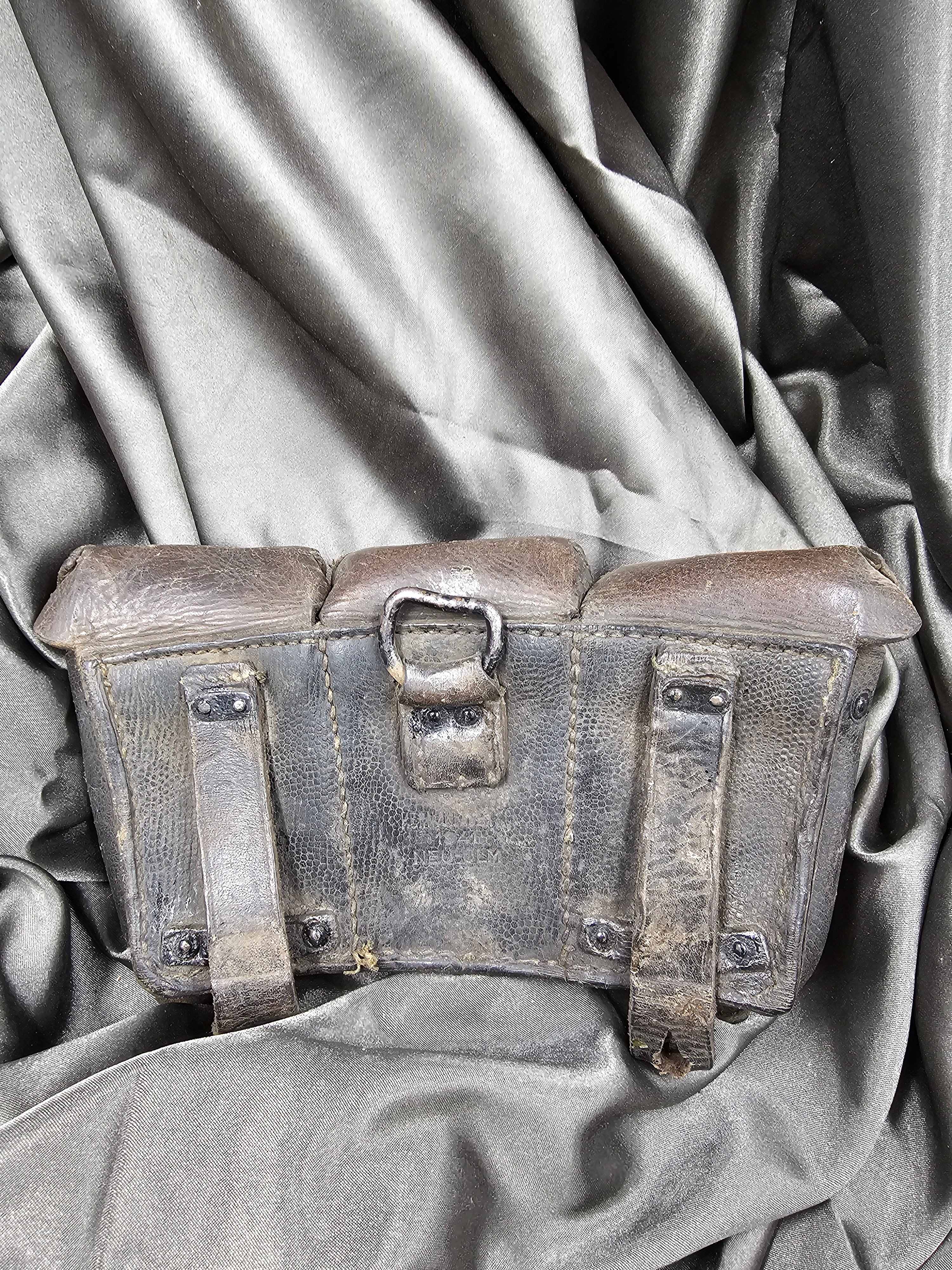 WWII German K98 Ammo Pouch — image 2