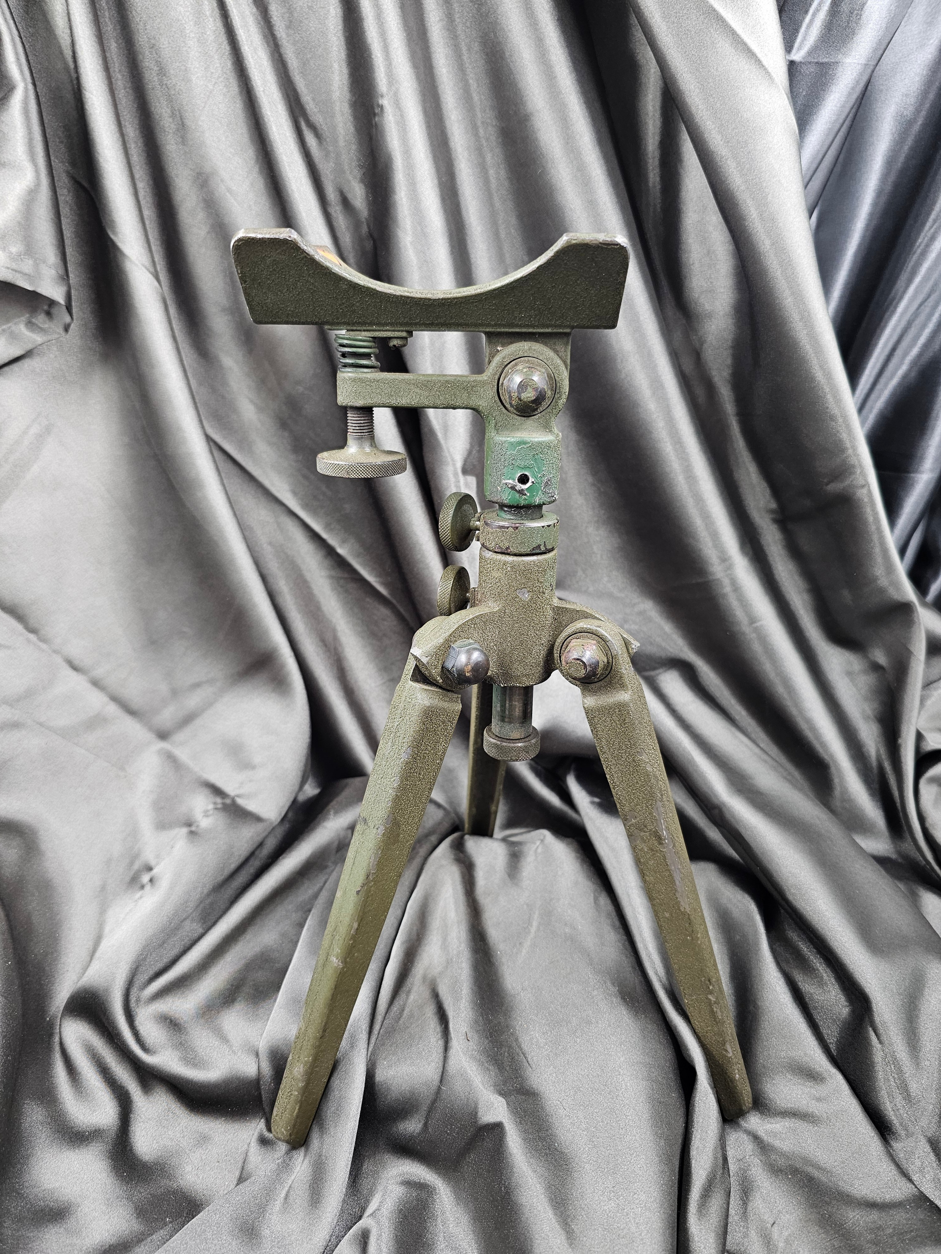 VIETNAM WAR ERA M15 TRIPOD FOR M49 SPOTTING SCOPE