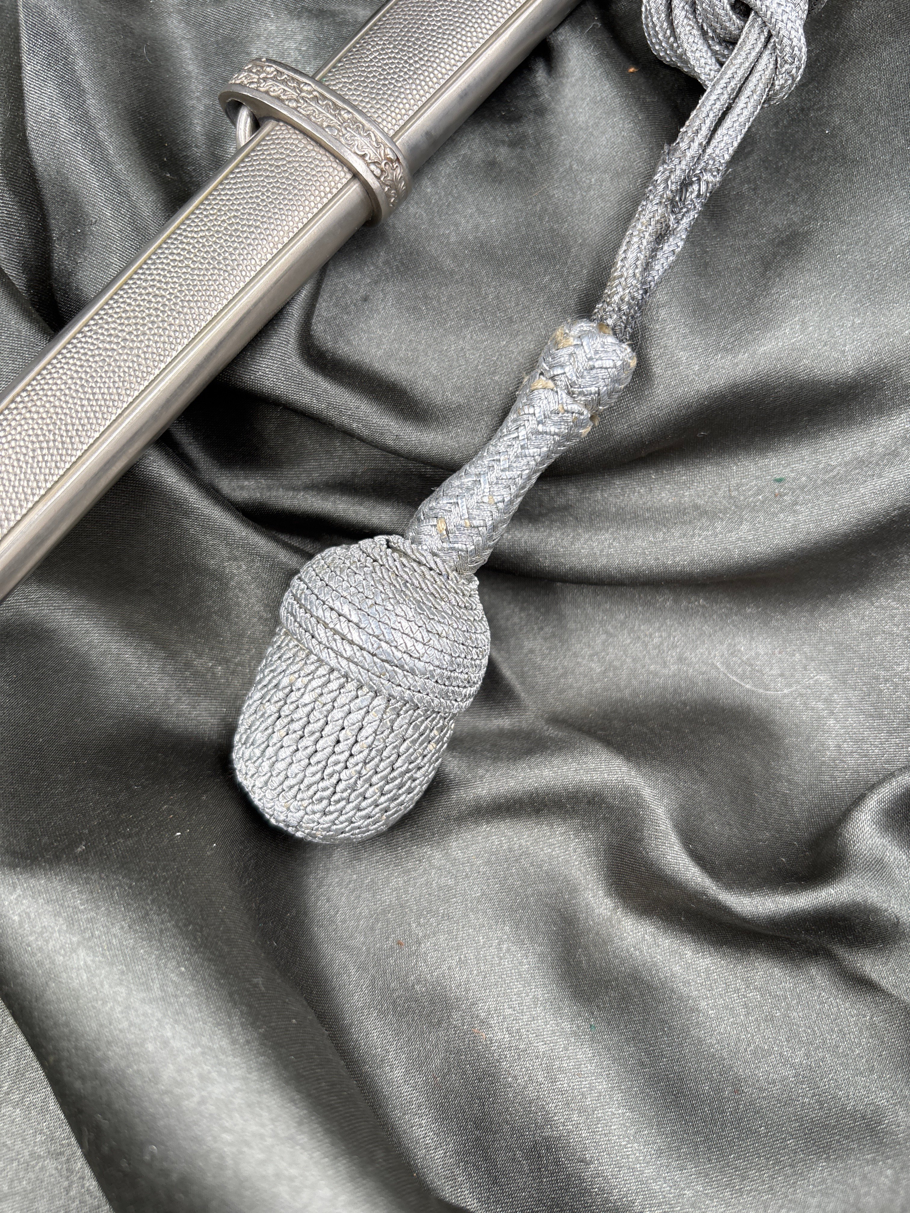 RARE WWII GERMAN AES ARMY OFFICER DAGGER — image 3