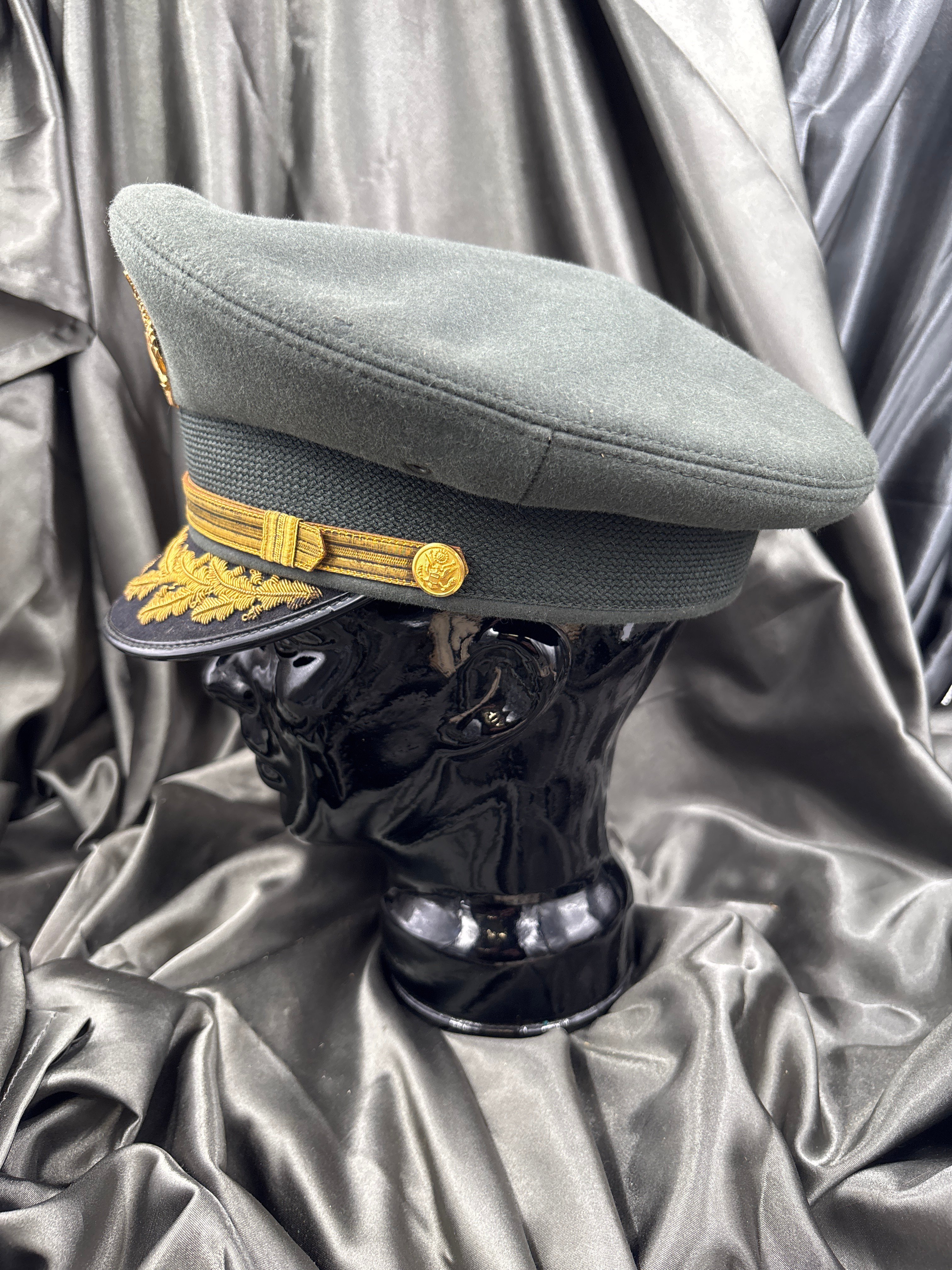 PRE-VIETNAM WAR ERA OFFICER VISOR CAP — image 3