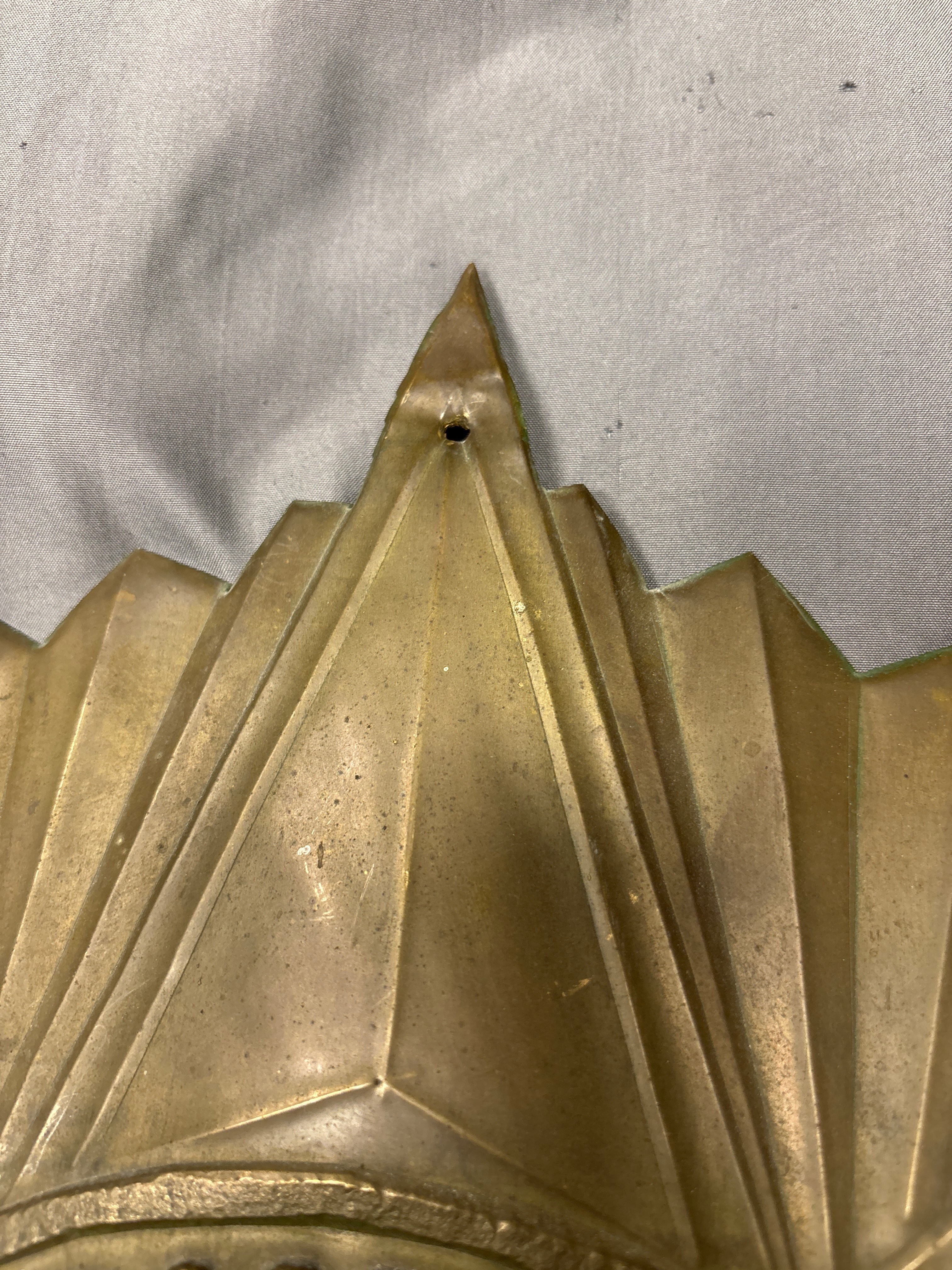 SPECTACULAR HAND CARVED SOVIET ORDER OF PATRIOTIC WAR WALL ORNAMENT — image 2