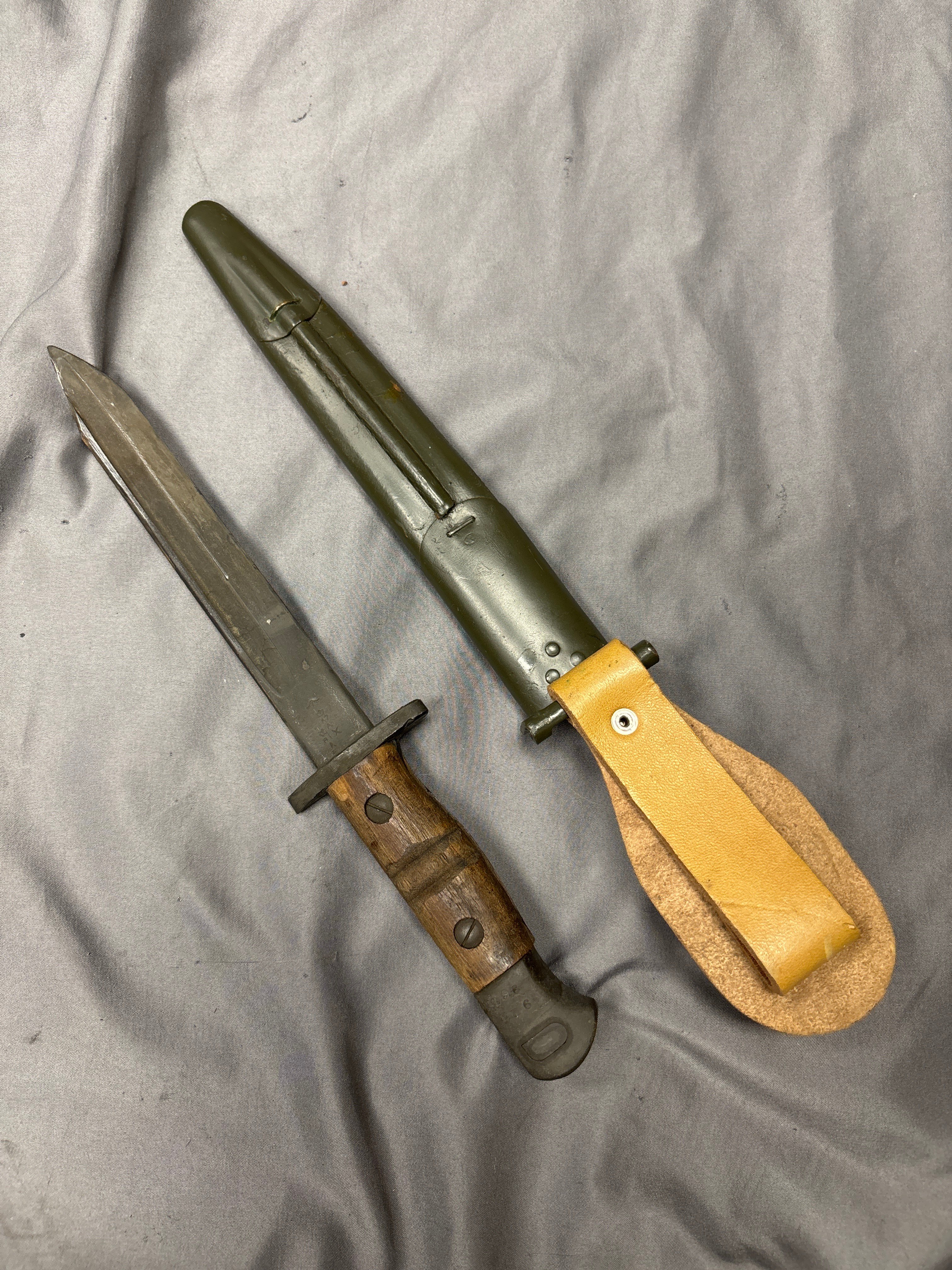 FRENCH FOREIGN LEGION P13 BAYONET — image 2