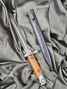 AUSTRIAN M95 MANNLICHER BAYONET
