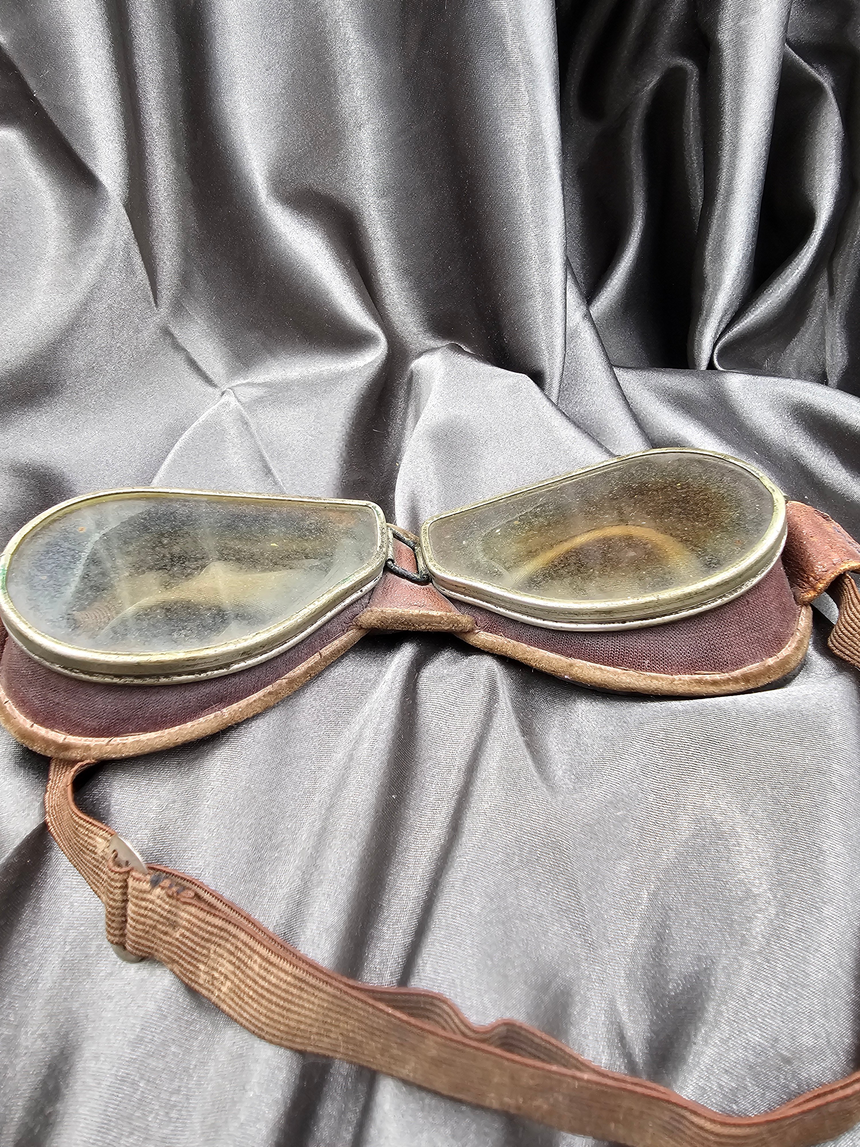 WWI BRITISH AVIATION GOGGLES — image 3