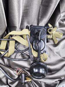 WWII ERA T26 ARMY SIGNAL CORPS CHEST MICROPHONE