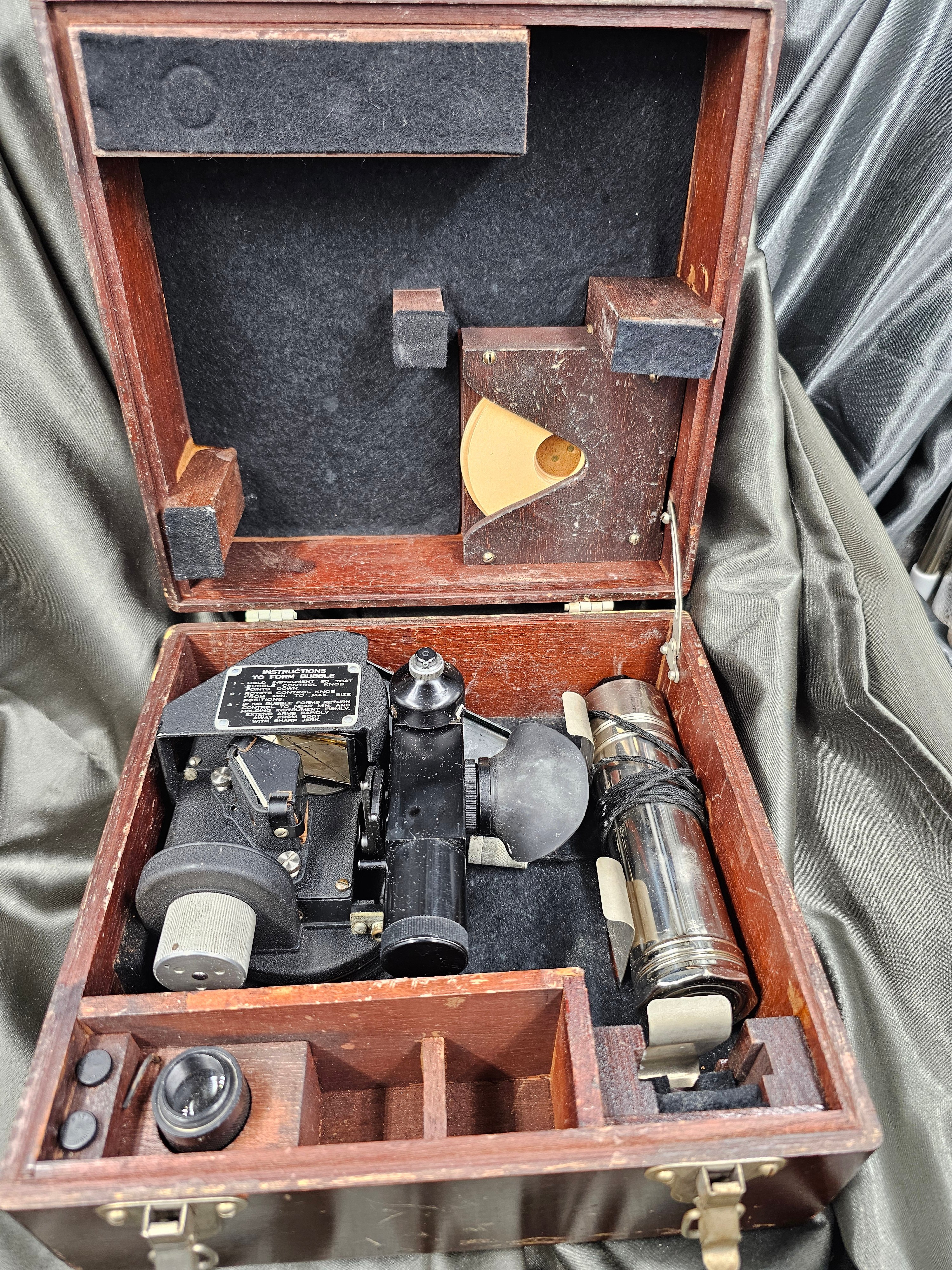 WWII US AIR CORPS A-10 SEXTANT — image 4