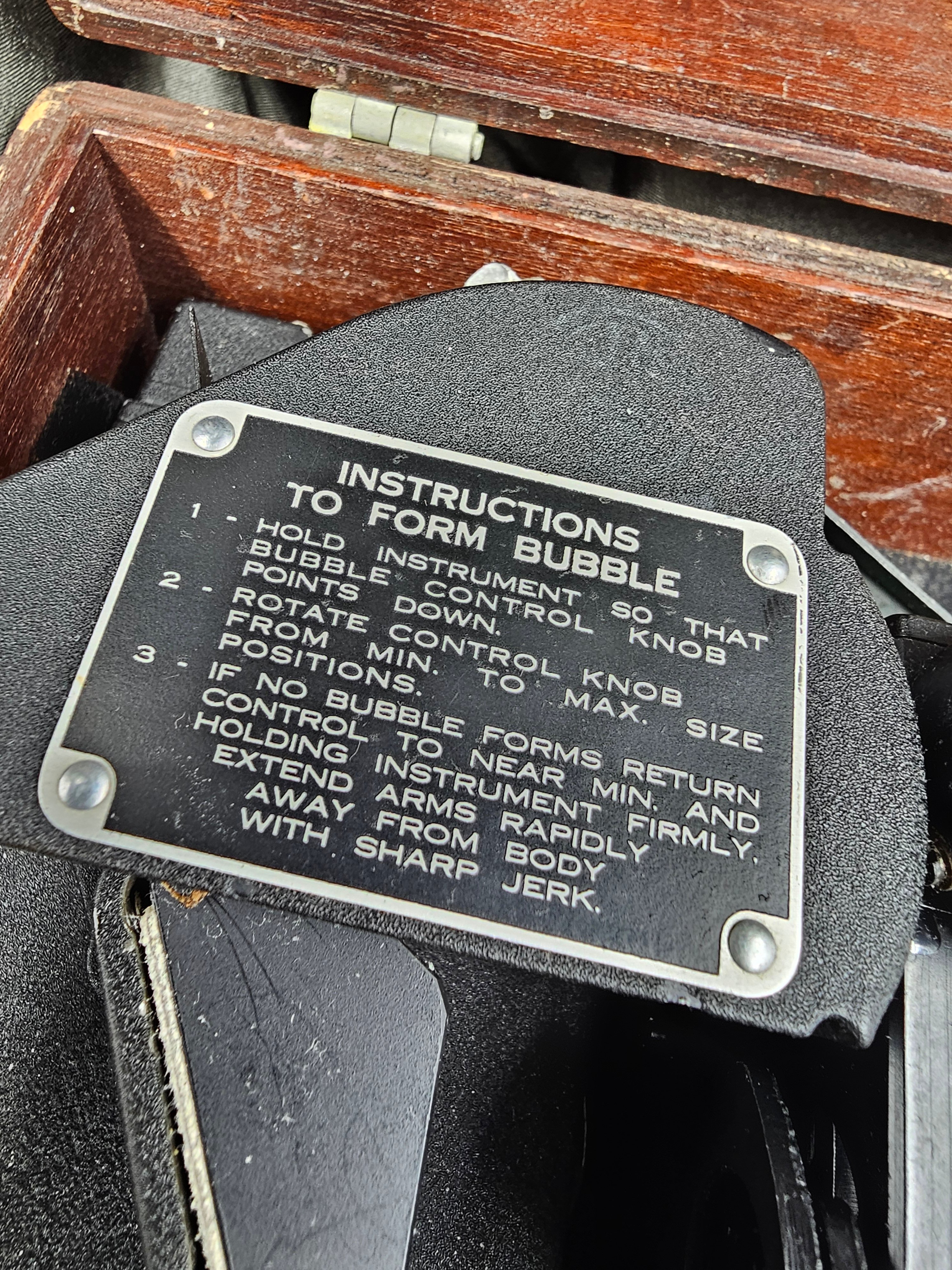 WWII US AIR CORPS A-10 SEXTANT — image 5