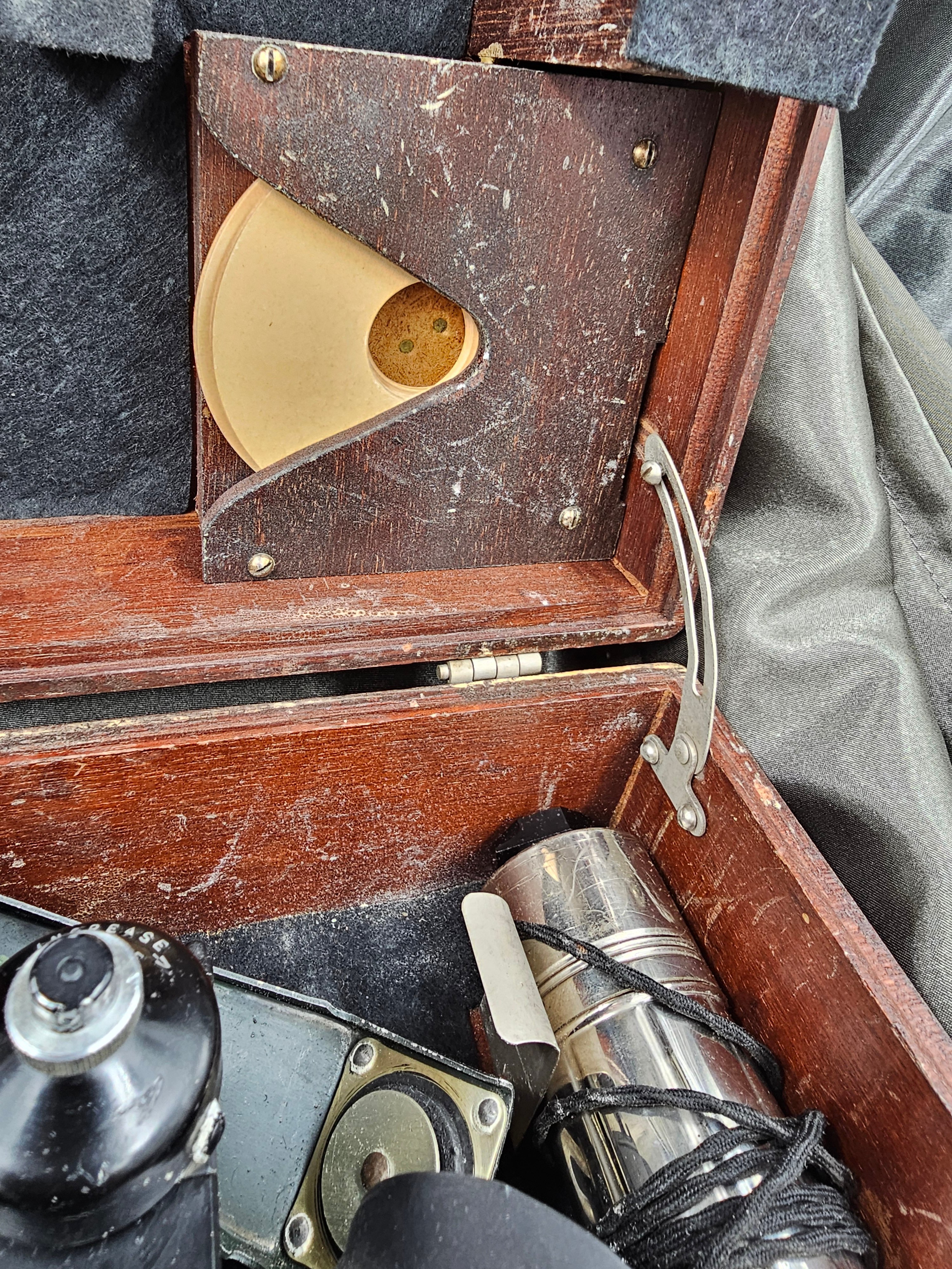 WWII US AIR CORPS A-10 SEXTANT — image 6