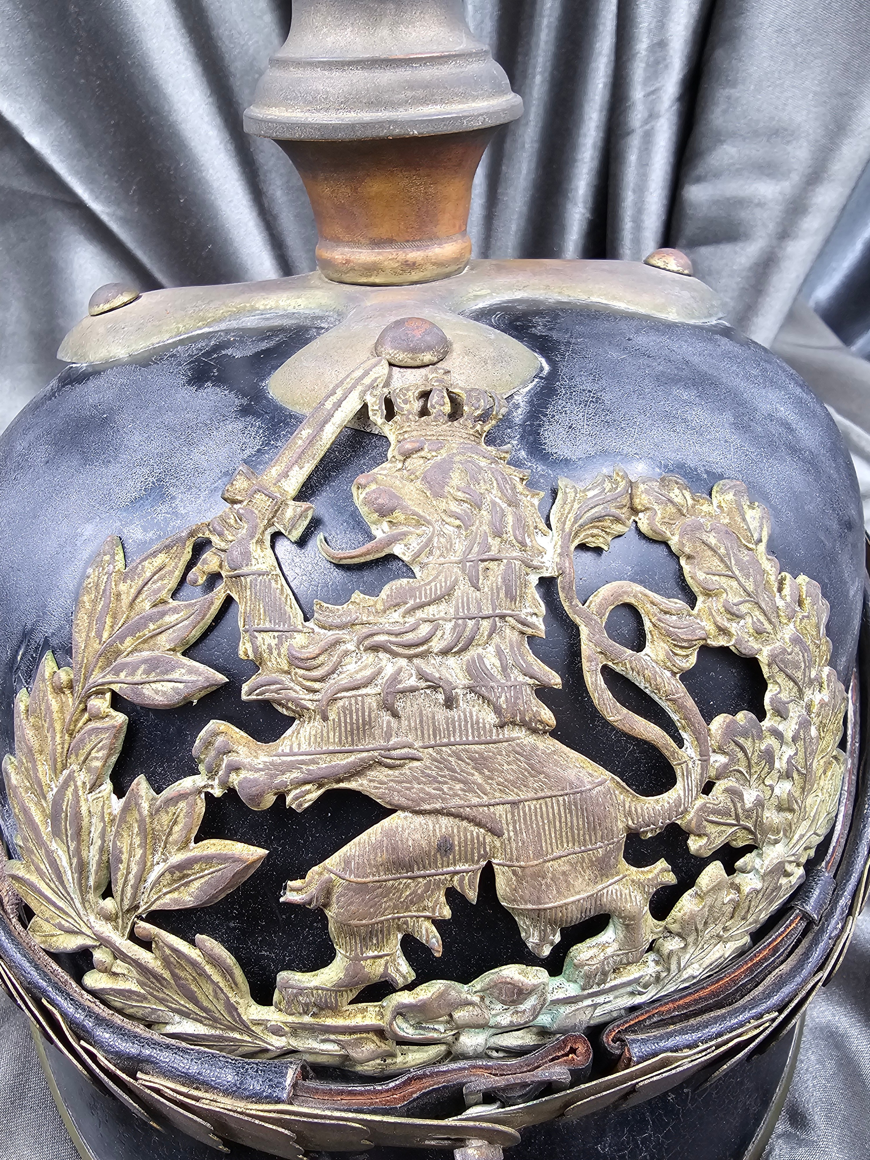WWI ERA HESSEN GERMAN OFFICER PICKELHAUBE — image 2