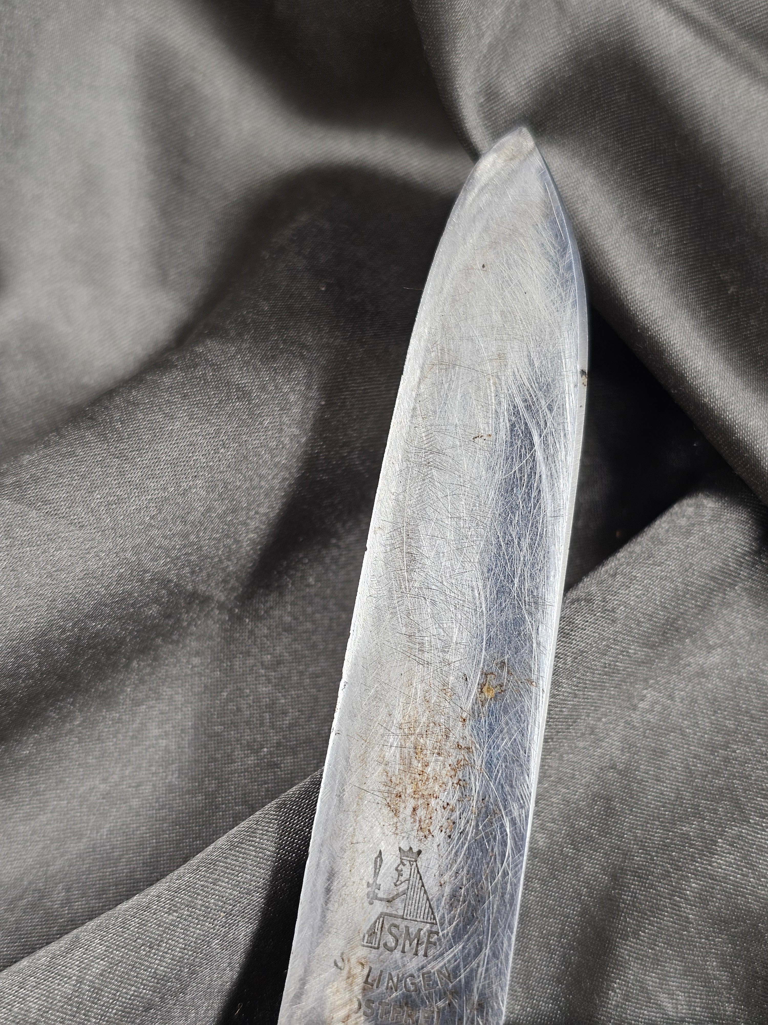 WWII GERMAN PARATROOPER FIRST PATTERN GRAVITY KNIFE — image 3