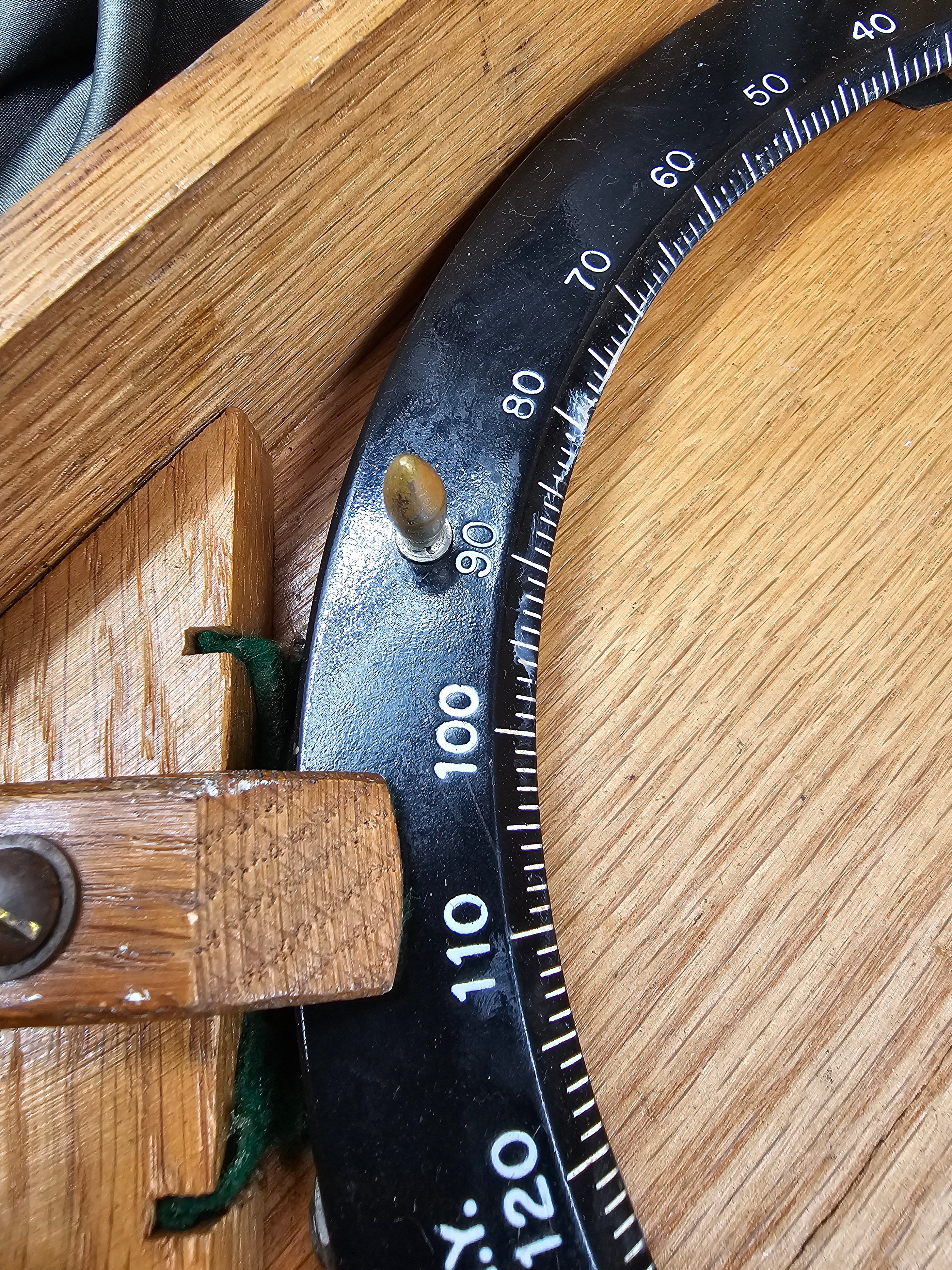 WWII ERA US NAVY BEARING CIRCLE — image 7