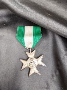WWII ITALIAN 16 YEARS ARMY SERVICE MEDAL