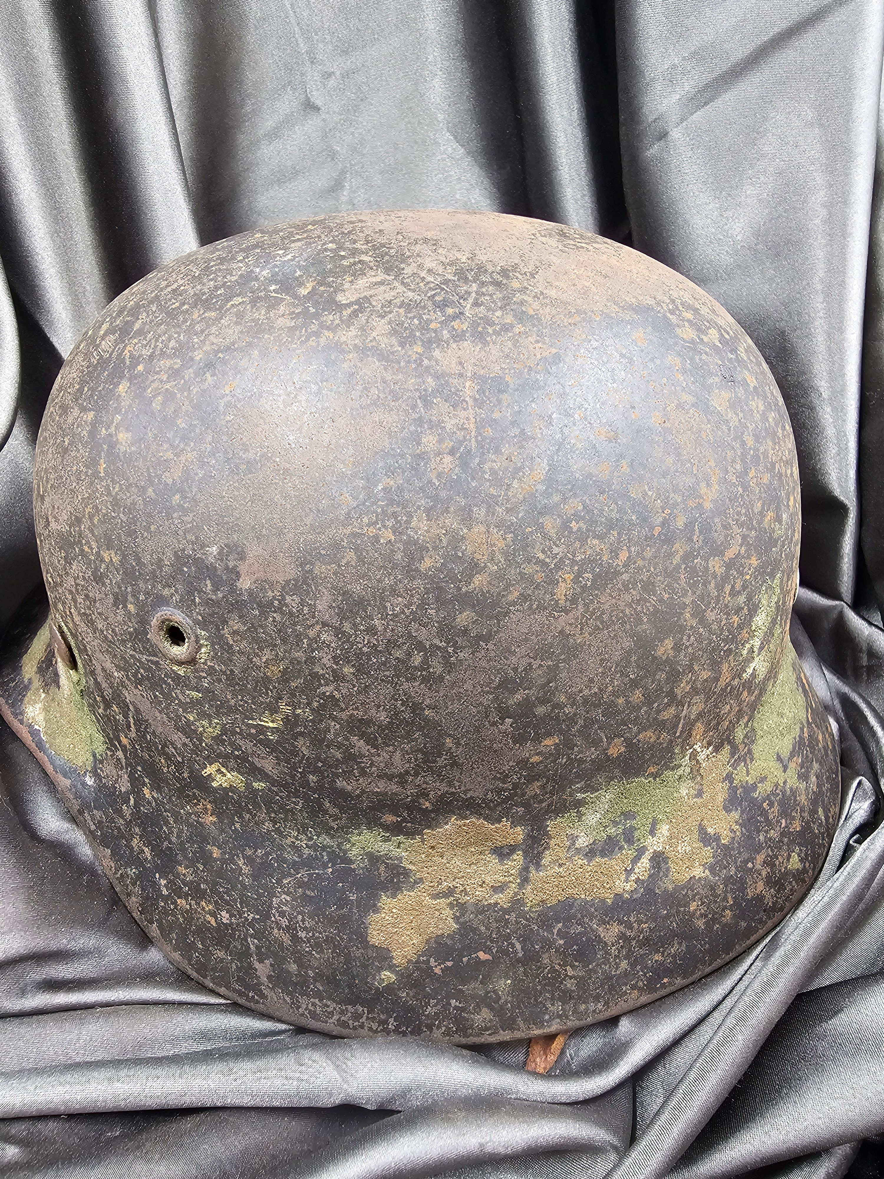 WWII GERMAN LUFTWAFFE SAWDUST TEXTURED HELMET — image 8