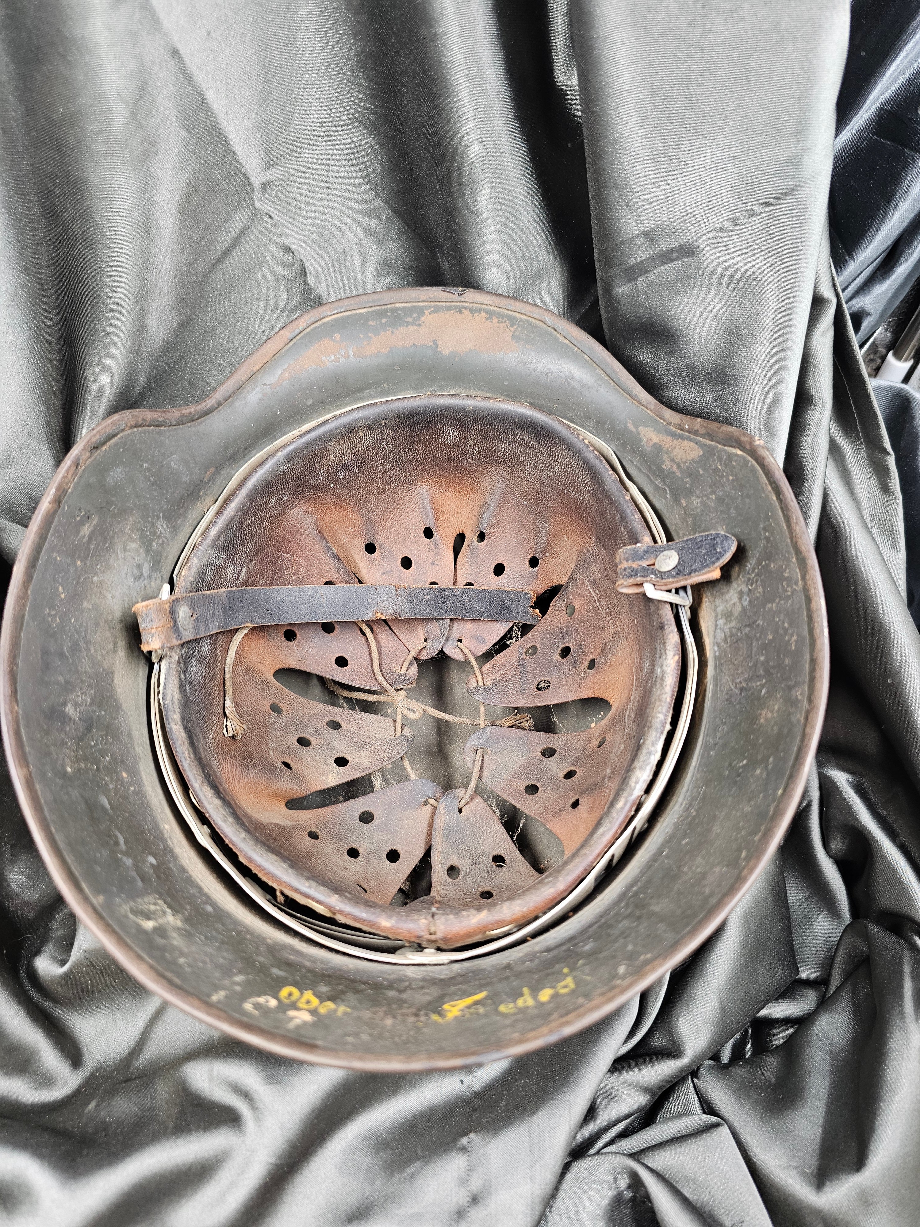 WWII GERMAN ARMY M40 NORMANDY CAMO HELMET — image 6