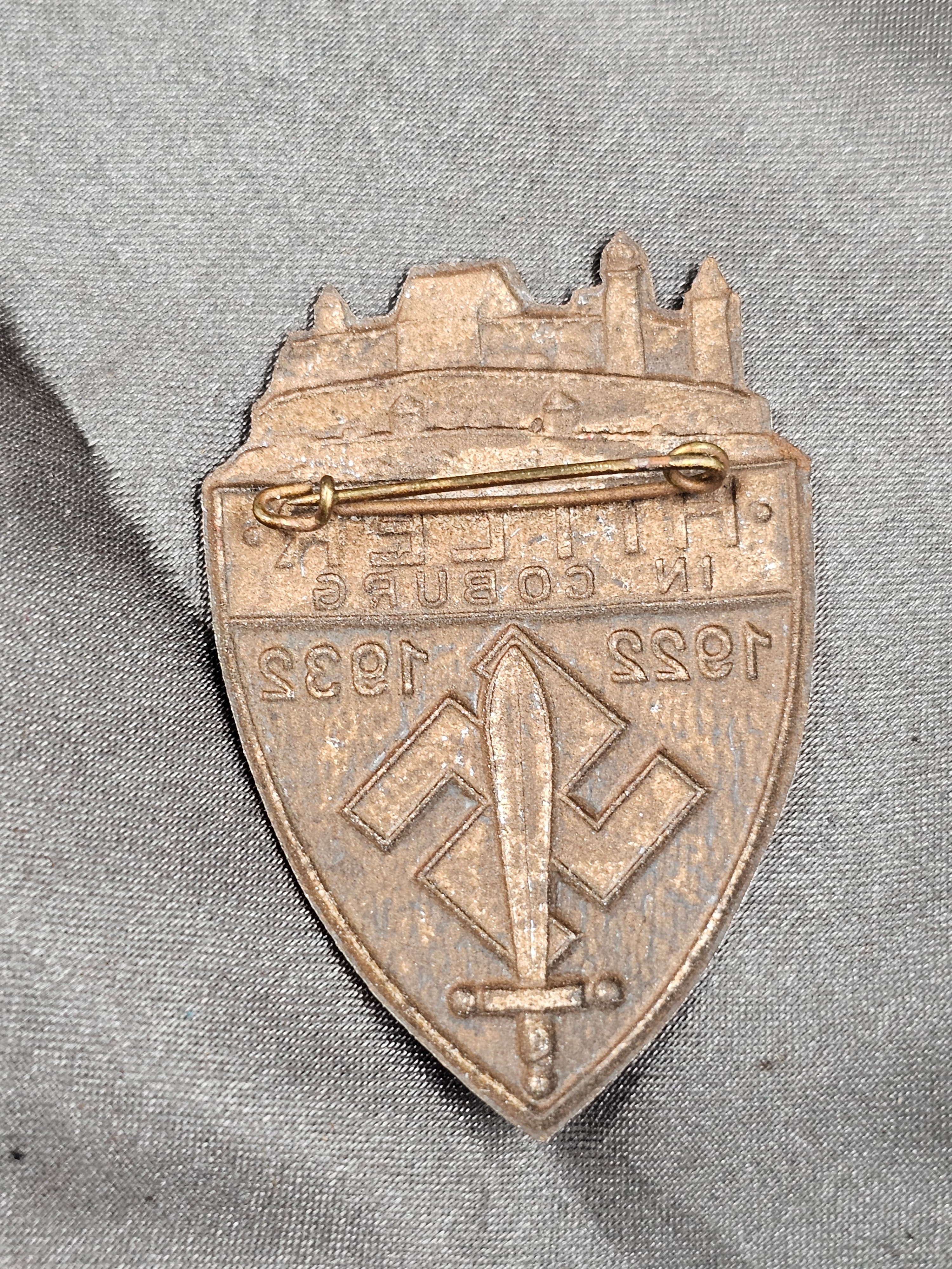 WWII GERMAN 1922-1932 HITLER IN COBURN TINNIE — image 3