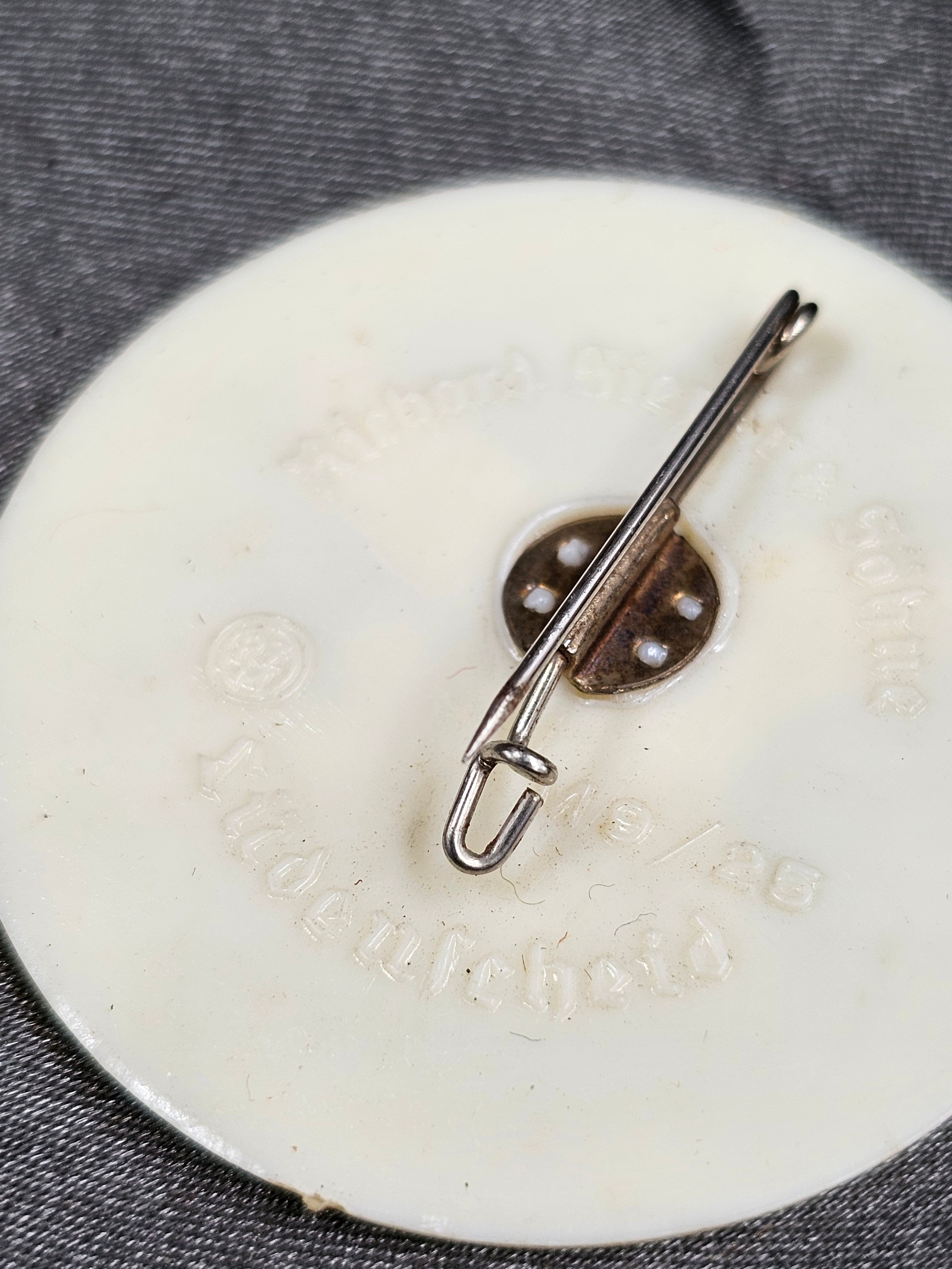 WWII GERMAN HJ 1939 REGIONAL MEETING TINNIE — image 4