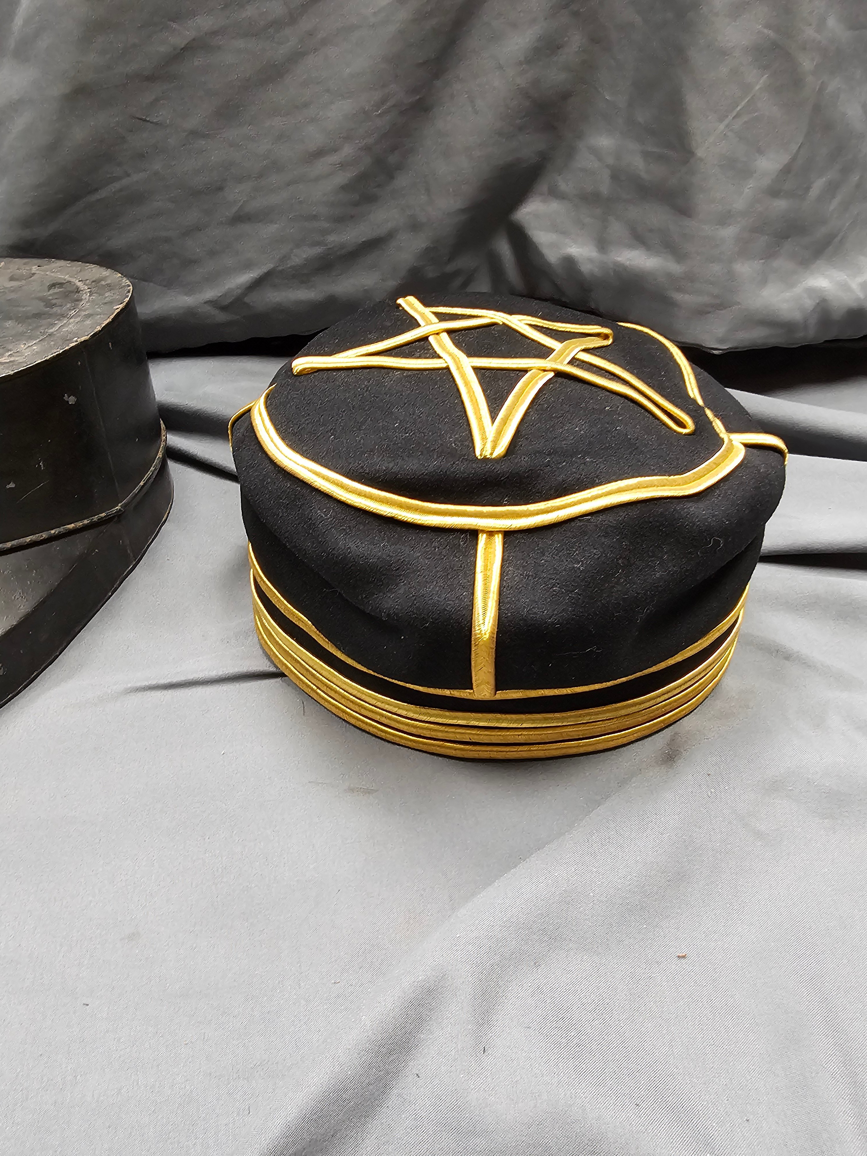 SHOWA-WWII ERA JAPANESE LIEUTENANT COLONEL UNIFORM GROUPING — image 14