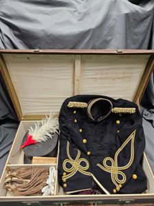 SHOWA-WWII ERA JAPANESE LIEUTENANT COLONEL UNIFORM GROUPING