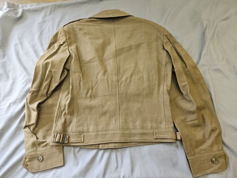 WWII US Uniform Ike Jacket 7th Air Force — image 2
